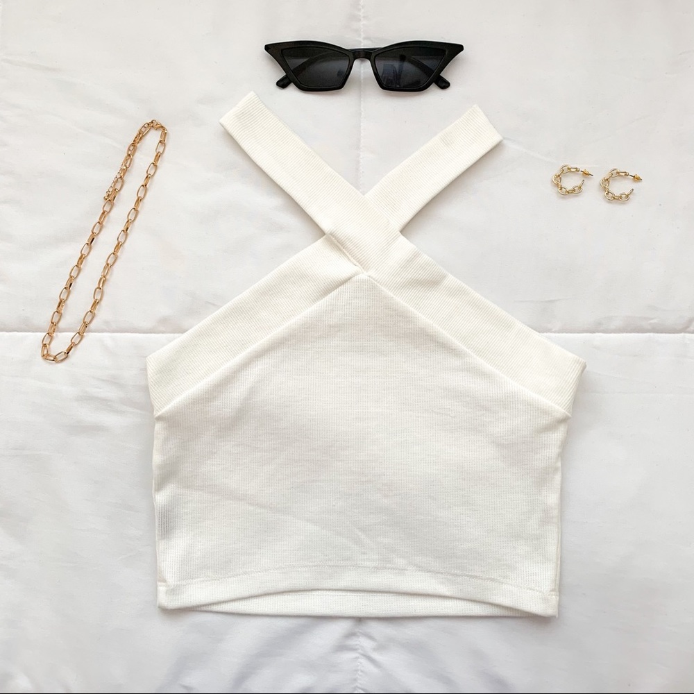 white cross neck crop top trendy spring summer fashion